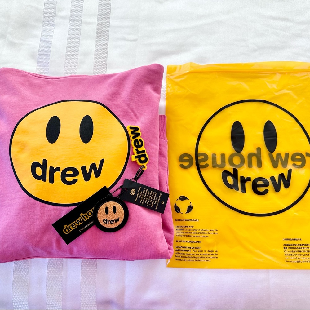 💥💥SALE!!💥💥 Drew house mascot, hot pink hoodie w/ bag and keychain. Thick & warm.